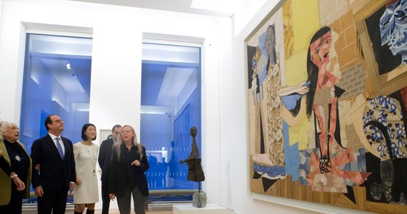Prezydent Francji Francois Hollande otworzył Muzeum Picassa w Paryżu po remoncie. Renowacja i modernizacja tego obiektu trwała aż pięć lat, kosztowała ponad 50 milionów euro, a termin ponownego otwarcia kilkakrotnie przesuwano. 