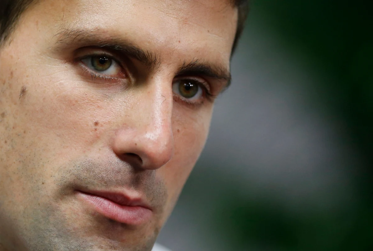 Lider światowego rankingu tenisistów Serb Novak Djokovic, który został po raz pierwszy ojcem, będzie prosił o rady w sprawie wychowywania dzieci i łączenia sportu z obowiązkami rodzica jednego ze swych rywali Rogera Federera. Szwajcar ma czwórkę dzieci.  