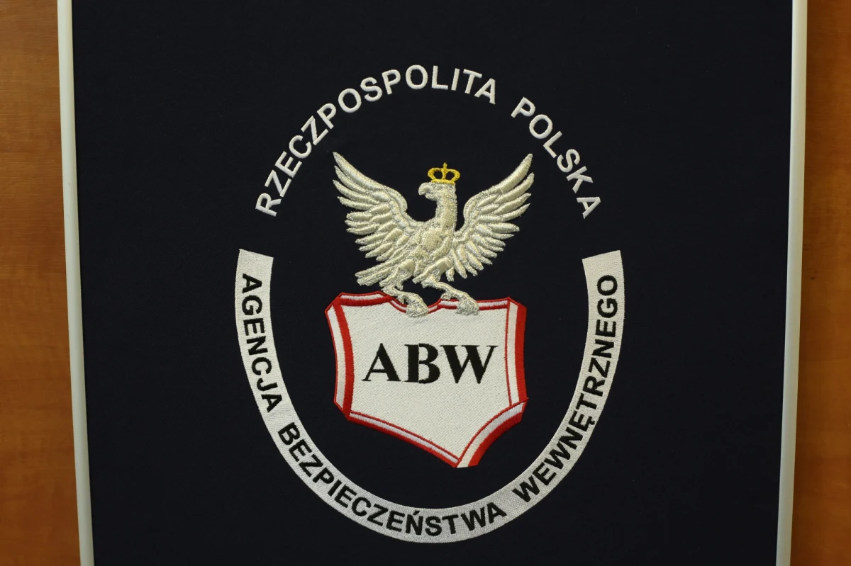 Agencja Bezpieczeństwa Wewnętrznego zatrzymała dwie osoby z Instytutu Meteorologii i Gospodarki Wodnej. Powodem takich działań były nieprawidłowości, do których miało dochodzić w placówce. 