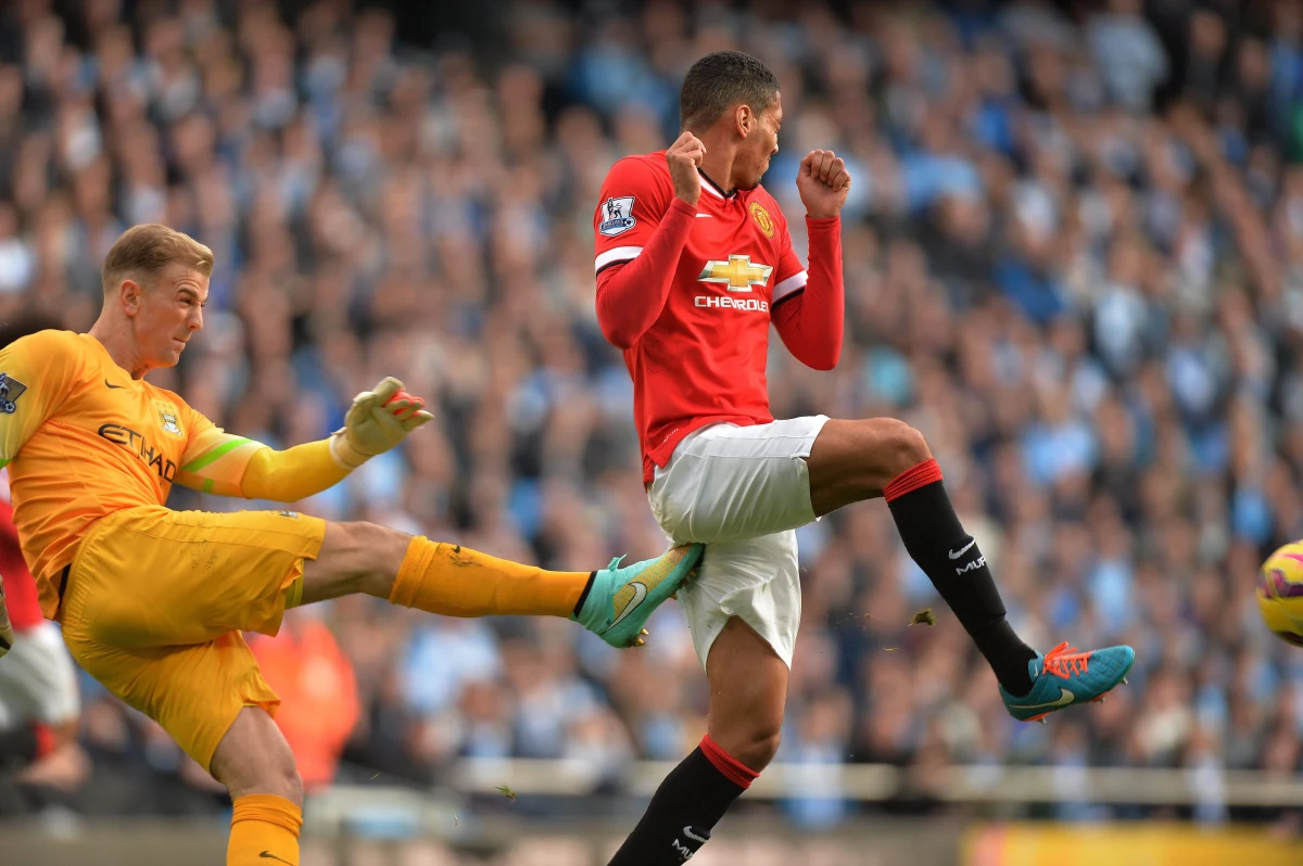 W niedzielnych derbach Manchesteru zespół United wystawił najdroższy skład w historii piłkarskiej ekstraklasy Anglii. Według wyliczeń jednego z serwisów internetowych zajmujących się futbolem, wartość wyjściowej jedenastki przekroczyła 240 mln funtów. 