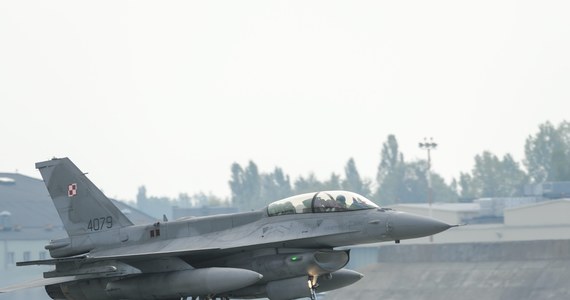 15 grudnia Polska podpisze umowę z USA na zakup supernowoczesnych rakiet do samolotów F-16. Chodzi o 40 pocisków JASSM, które mają zasięg rażenia prawie 400 kilometrów. 
