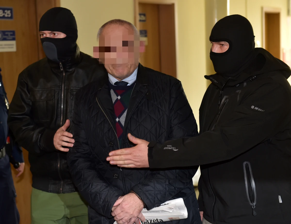 Krakowski sąd przychylił się wniosku prokuratury i zdecydował w nałożeniu aresztu tymczasowego na Aleksandra G. Były senator został tymczasowo aresztowany na trzy miesiące. Prokuratura podkreślała, że areszt jest konieczny z obawy matactwa i zagrożenie surową karą. Aleksander G. jest podejrzany o podżeganie do zabójstwa poznańskiego dziennikarza Jarosława Ziętary. 