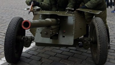 Rosja przerzuca czołgi na Ukrainę