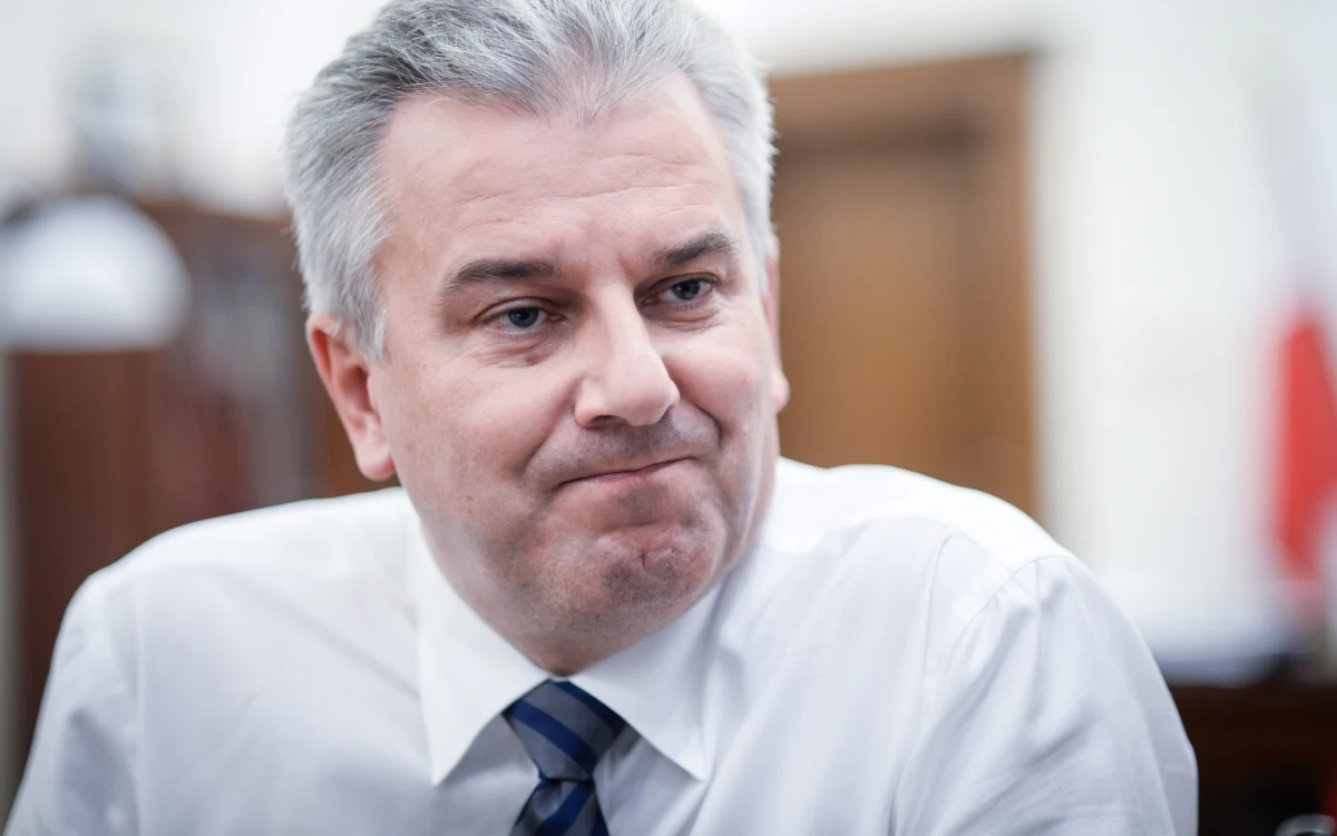 W wystąpieniu Jarosława Kaczyńskiego dotyczącym "afery madryckiej" zabrakło zapowiedzi, że wystąpi do prokuratury o wszczęcie postępowania karnego - twierdzi minister sprawiedliwości Cezary Grabarczyk. Podkreśla, że szef Prawa i Sprawiedliwości zna szczegóły tej sprawy niedostępne innym. 