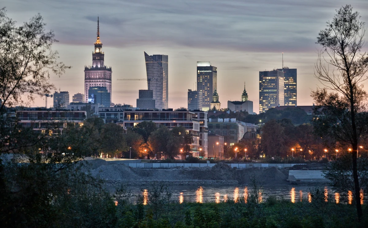 Warszawa jest ostatnim przystankiem na trasie naszej radiowo-telewizyjnej akcji Twoje Wybory w RMF FM i TVP Info. Chcemy zwrócić uwagę nie tylko na problemy stolicy, ale też trudności, z którymi musi się zmagać cały region. Pomóżcie nam stworzyć Pakt dla Mazowsza!