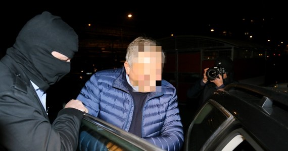 Warszawski sąd zdecydował o aresztowaniu na trzy miesiące prezesa Polskiego Związku Piłki Siatkowej Mirosława P. i wiceprezesa związku Artura P. To efekt zarzutów  korupcyjnych, które obydwaj usłyszeli. 
