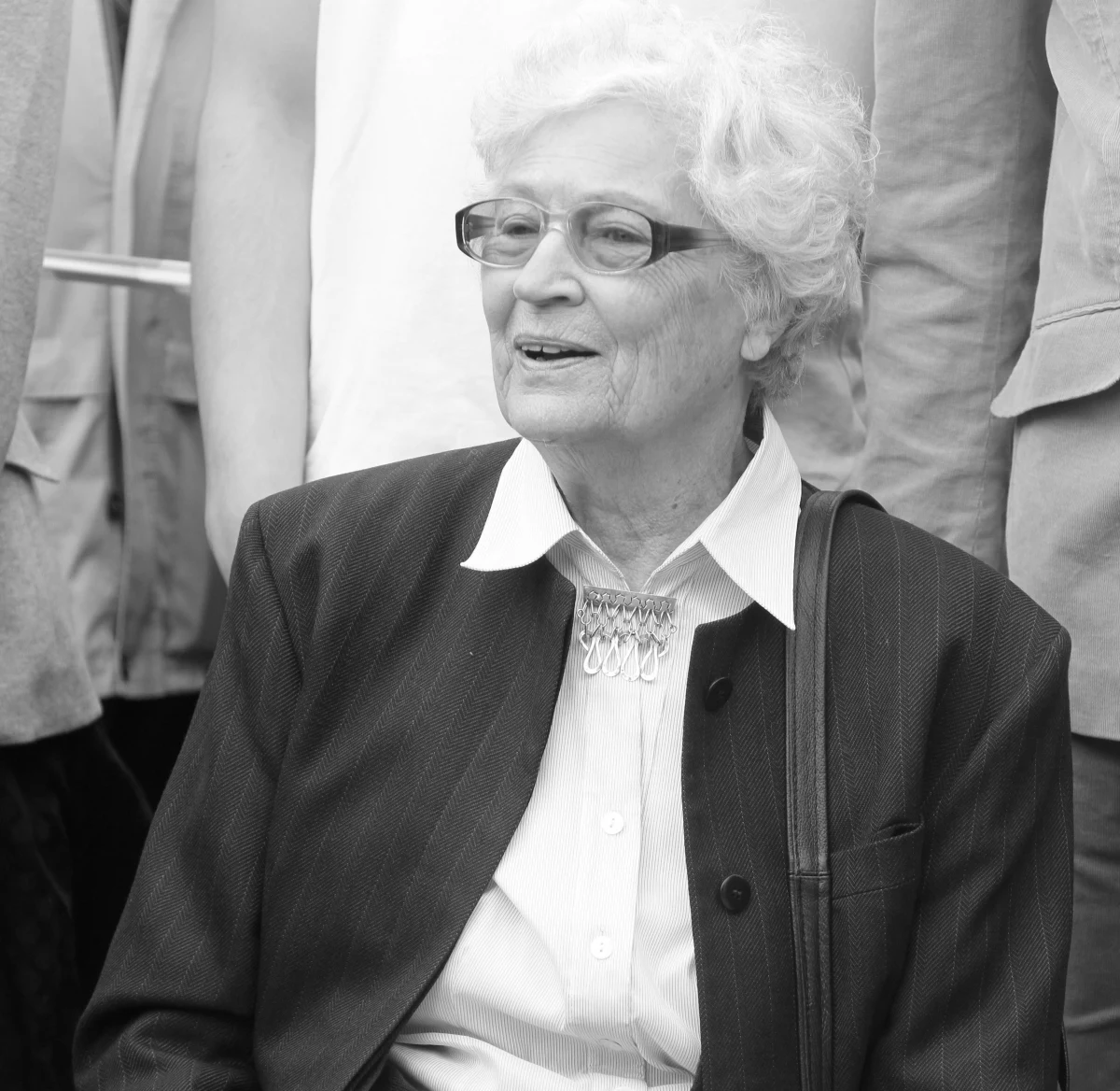 W wieku 94 lat zmarła Jadwiga Piłsudska-Jaraczewska, córka Józefa Piłsudskiego. "Żegnamy wspaniałego, życzliwego ludziom Człowieka. Pozostanie na zawsze w naszej pamięci" - napisano w specjalnym komunikacie Muzeum Józefa Piłsudskiego w Sulejówku. 