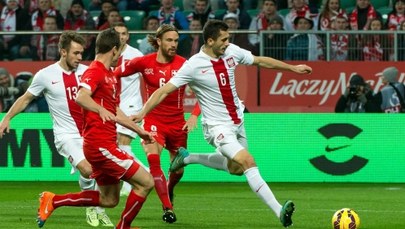 Polska - Szwajcaria 2:2! Piękny gol Milika, czerwona kartka Żyry