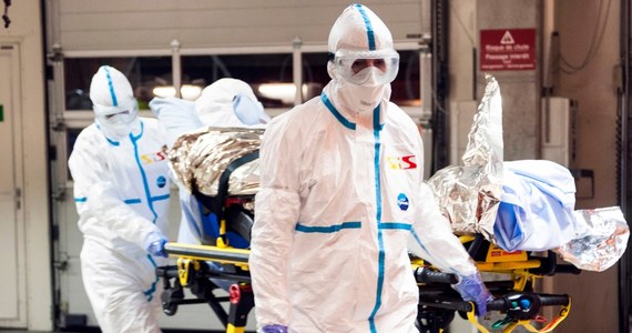 Do 5 459 wzrosła liczba osób, które zmarły po zarażeniu się wirusem ebola. Udokumentowanych przypadków zachorowań zarejestrowano ponad 15,3 tys. - podała w piątek Światowa Organizacja Zdrowia (WHO).