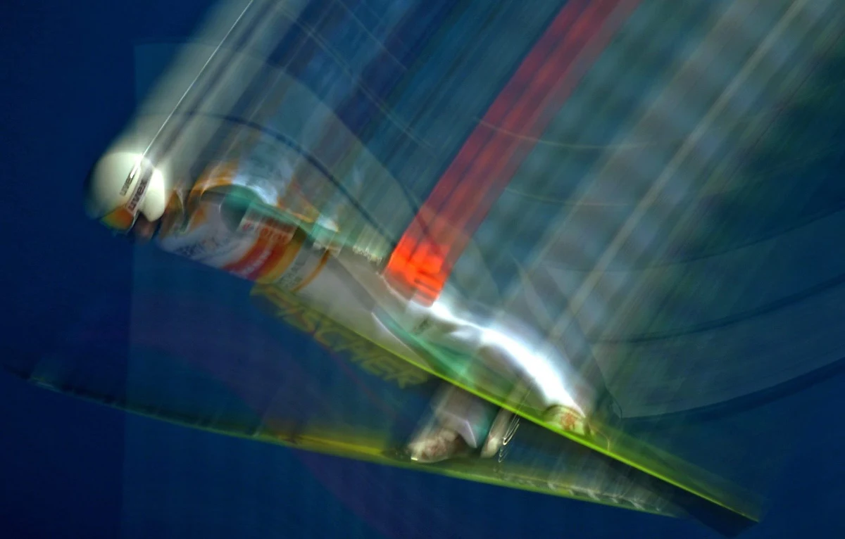 Kamil Stoch, Stefan Hula, Dawid Kubacki i Piotr Żyła wystąpią w inauguracyjnym konkursie drużynowym Pucharu Świata w skokach narciarskich w Klingenthal. Przed rokiem podopieczni Łukasza Kruczka zajęli czwartą lokatę. Początek rywalizacji o 16. 