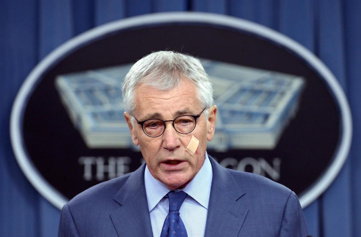 Amerykański minister obrony Chuck Hagel podał się dziś do dymisji. Jego rezygnacja została przyjęta przez prezydenta Baracka Obamę - poinformował wysoki przedstawiciel resortu obrony USA.