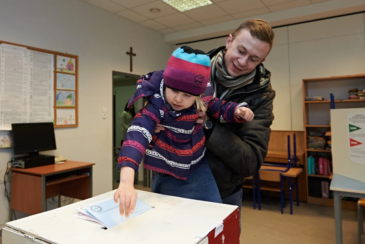 Cisza wyborcza, która rozpocznie się w nocy z piątku na sobotę, przed II turą wyborów samorządowych będzie obowiązywała w całej Polsce. Potrwa do zakończenia głosowania w niedzielę. Będziemy wybierać wójtów, burmistrzów i prezydentów w 890 gminach.