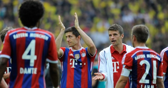 Blisko 530 mln euro – tyle w sezonie 2013/14 wyniosły obroty Bayernu Monachium. Dyrektor finansowy klubu Jan-Christian Dreesen podkreśla, że wyniki finansowe są "lepsze niż jakiegokolwiek klubu w przeszłości".  Zysk netto piłkarskich mistrzów Niemiec wyniósł 16,5 mln euro. 