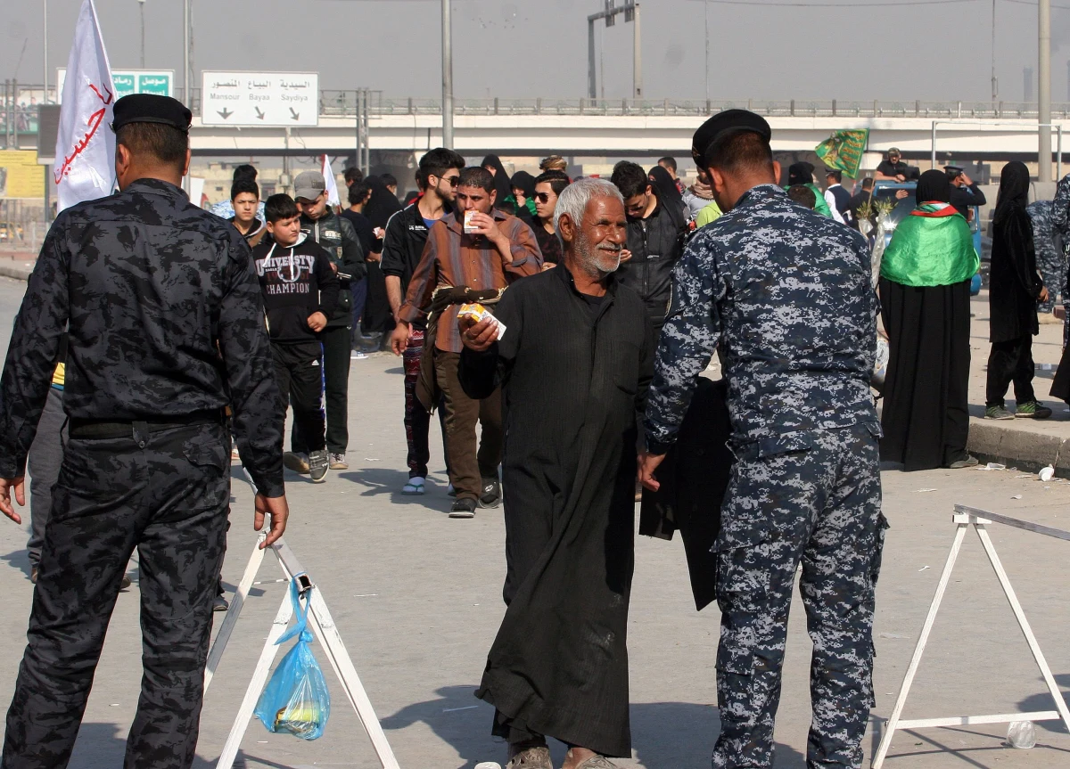 Koalicja walcząca z Państwem Islamskim (IS) jest gotowa wysłać ok. 1,5 tys. żołnierzy do Iraku. Mają oni pełnić rolę doradców i szkolić irackich oraz kurdyjskich żołnierzy walczących z dżihadystami. Informację przekazał amerykański generał James Terry.