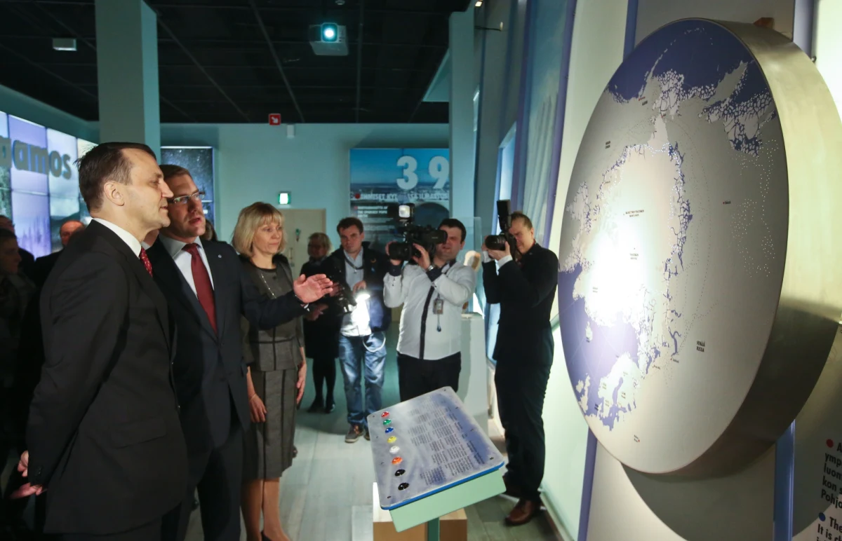 Polska przegrywa wyścig o Arktykę. Dopiero w przyszłym roku Ministerstwo Gospodarki uruchamia program Go Arctica. Tymczasem ogromne i w dużej mierze nieodkryte skarby zajmują Amerykanie i Rosjanie.