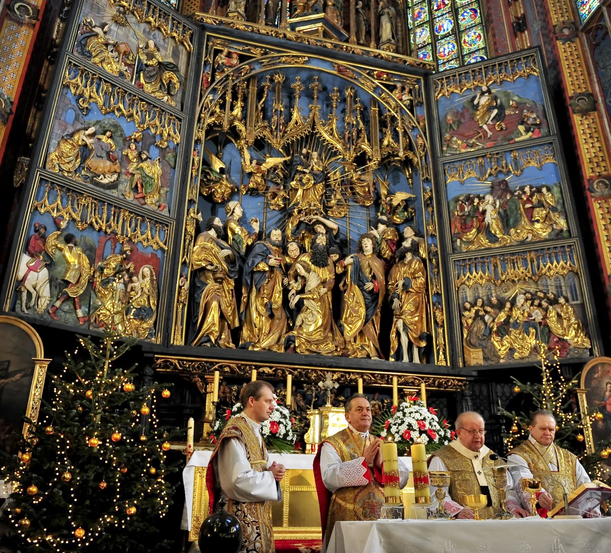 W przyszłym roku może rozpocząć się konserwacja ołtarza Wita Stwosza w kościele Mariackim w Krakowie- donosi "Dziennik Polski". Szacowany koszt pierwszego sezonu prac to prawie 1,6 mln zł. Cały remont może potrwać nawet pięć lat. 
