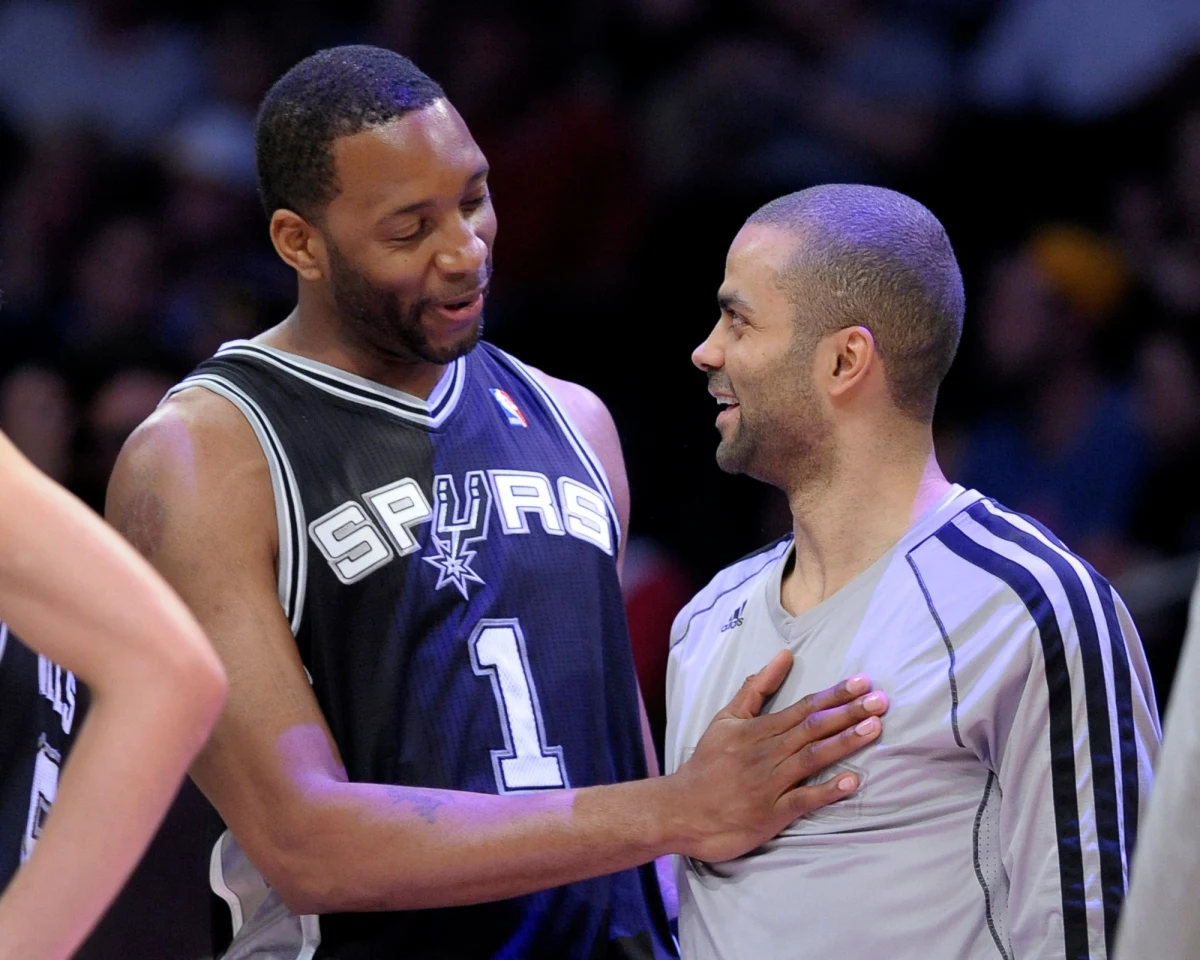 35-letni Tracy McGrady zatęsknił za parkietem i ligą NBA. Koszykarz, który w sierpniu 2013 roku zakończył karierę z powodów zdrowotnych, chce wrócić i widzi miejsce dla siebie w Los Angeles Lakers.