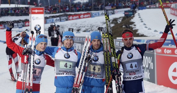 W sztafecie 4x7,5 km podczas biathlonowego Pucharu Świata triumfują Rosjanie. Zdublowani Polacy zajęli odległe 20. miejsce w gronie 24 drużyn.