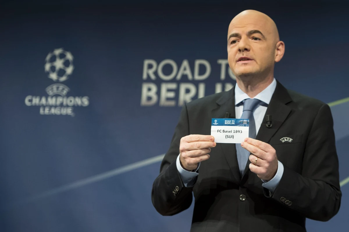 Ajax Amsterdam, w którym występuje Arkadiusz Milik, zagra z Legią Warszawa w 1/16 finału piłkarskiej Ligi Europejskiej. Pierwszy mecz już 19 lutego w Amsterdamie, a rewanż 26 lutego. Spotkanie przy Łazienkowskiej odbędzie się bez udziału kibiców.