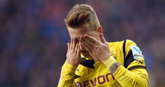 Marco Reus, jeden z największych talentów niemieckiego futbolu, musi zapłacić 540 tys. euro mandatu za jazdę samochodem bez prawa jazdy - poinformował dziennik "Bild". Gazeta cytuje także słowa pomocnika Borussii Dortmund: "To była głupota". 