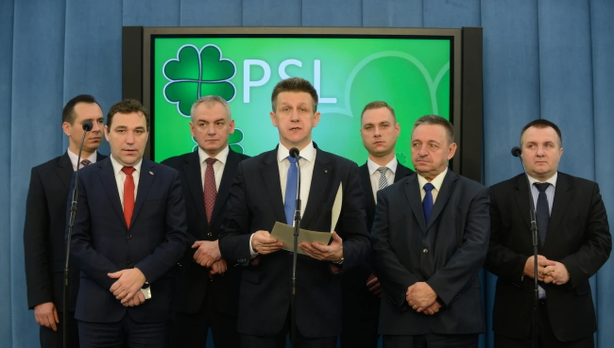 Sześciu posłów koła Bezpieczeństwo i Gospodarka przeszło do klubu PSL - poinformował na czwartkowej konferencji w Sejmie szef klubu ludowców Jan Bury. Klub PSL stał się dzięki temu trzecią siłą w Sejmie, przed SLD, a za PO i PiS. 