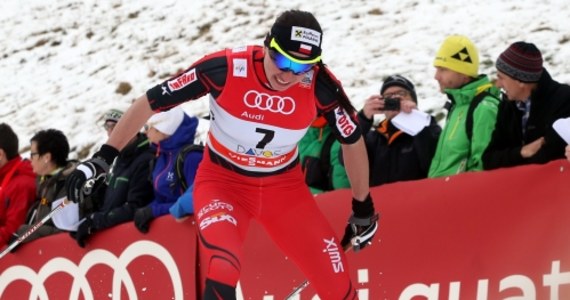 Justyna Kowalczyk zajęła czwarte miejsce w biegu na 5 km techniką dowolną w zawodach Alpen Cup w Hochfilzen. Polka zrezygnowała z rywalizacji w Pucharze Świata w Davos na rzecz treningowych startów w Austrii.