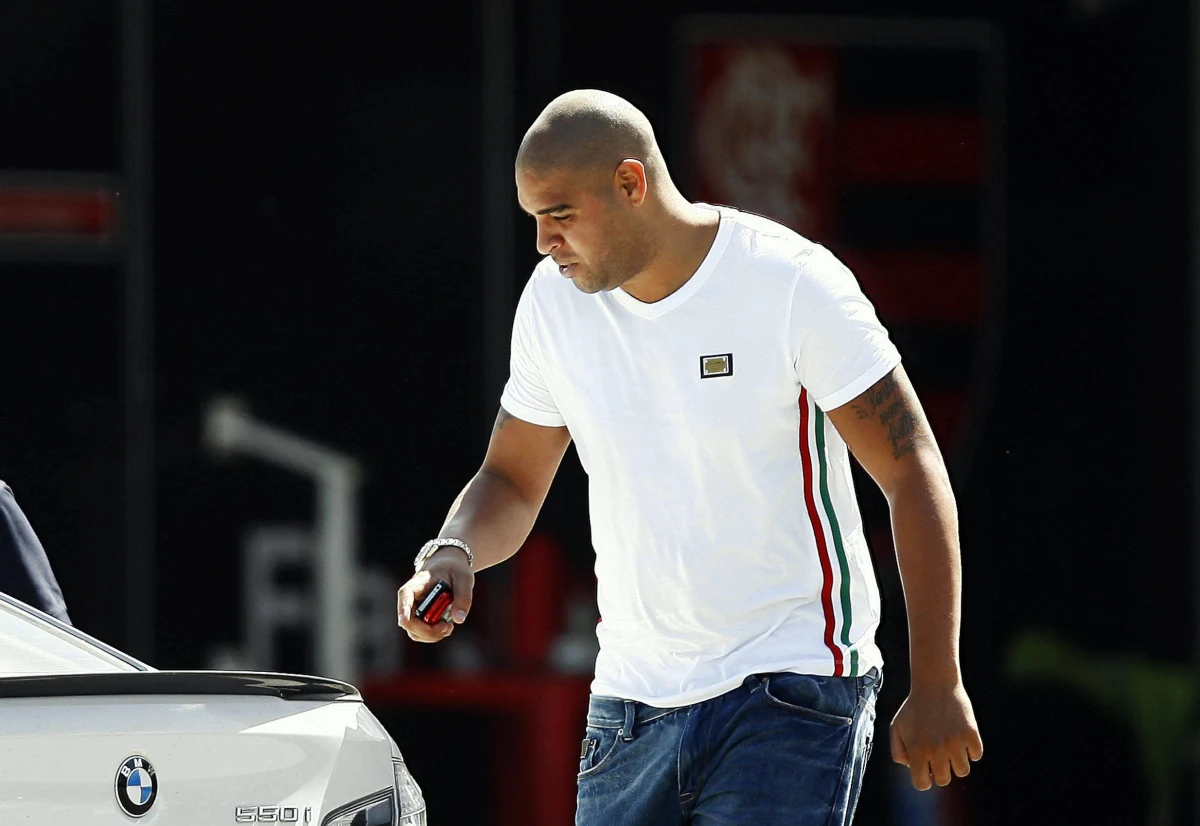 Brazylijski piłkarz Adriano będzie grał w najstarszym zawodowym klubie francuskim Le Havre, który obecnie występuje w drugiej lidze. Transfer kontrowersyjnego 32-latka zostanie sfinalizowany, kiedy zakończy się proces przejęcia klubu przez francuskiego biznesmena Christophe'a Maillo. 