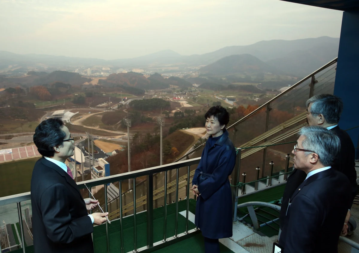 Komitet Organizacyjny zimowych igrzysk olimpijskich 2018 w Pyeongchang pozyskał tylko ułamek oczekiwanych od sponsorów dochodów. Ponadto posadę może stracić jego przewodniczący Yang-ho Cho, którego córka zachowała się w niedopuszczalny sposób w samolocie.