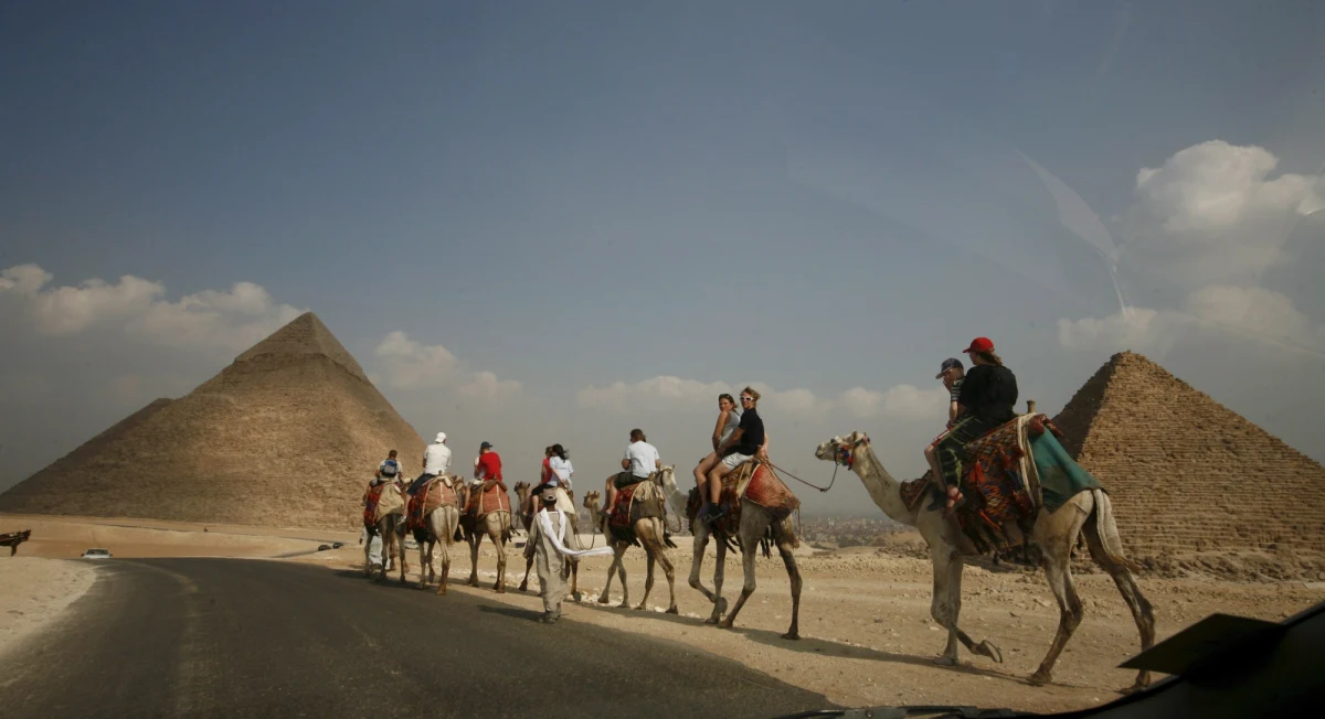 Europa odczuje w tym roku brak naszych turystów - ostrzegają rosyjskie biura podróży. Z powodu słabego rubla i kryzys ruch turystyczny do Europy praktycznie zamarł. 