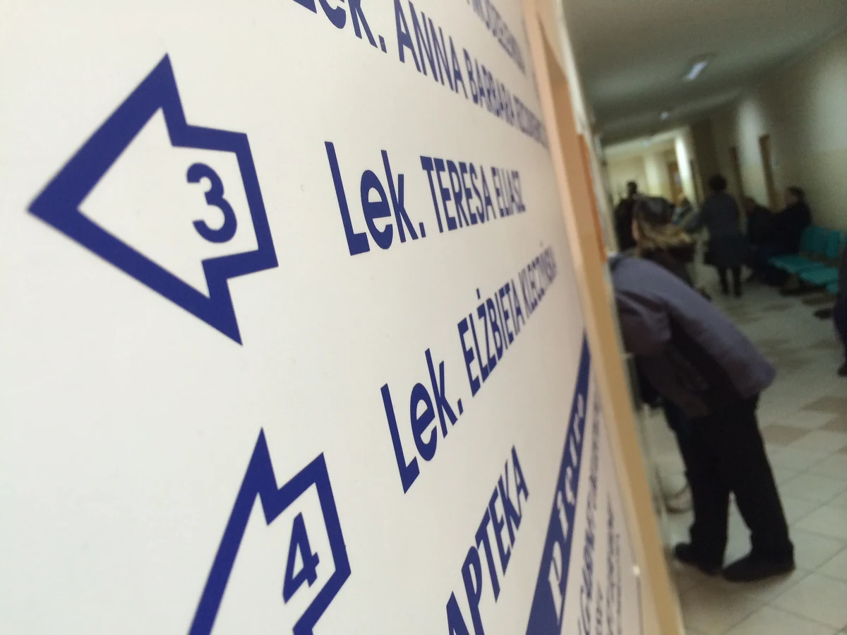 Informacja o zawarciu porozumienia Ministerstwa Zdrowia z lekarzami z PZ - podana o godzinie 6:40 - długo nie docierała do pacjentów. Po trwających 15 godzin negocjacjach, prezes Lubelskiego Związku Lekarzy Rodzinnych - Pracodawców Teresa Dobrzańska-Pielichowska zapowiedziała, że lekarze zrzeszeni w Porozumieniu Zielonogórskim otworzą dziś swoje gabinety.    