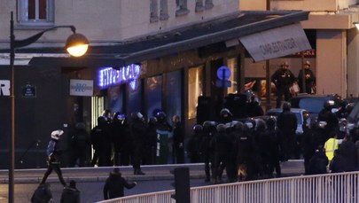 Francja: Podczas szturmów zabito trzech napastników. Co najmniej 4 zakładników nie żyje