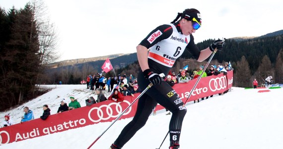 Justyna Kowalczyk nie ukończyła ostatniego etapu narciarskiego cyklu Tour de Ski - biegu na dochodzenie na 9 kilometrów techniką dowolną w Val di Fiemme. Polka zemdlała na trasie i została przewieziona do szpitala na badania. Wygrała Norweżka Marit Bjoergen, która zapewniła sobie triumf w całym cyklu zawodów.