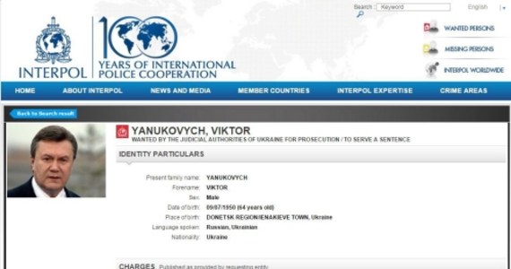Rosja odmówi najpewniej ekstradycji byłego prezydenta Ukrainy Wiktora Janukowycza i innych byłych urzędników - jego współpracowników - jeśli otrzyma wniosek w tej sprawie - pisze agencja Interfax, powołując się na dobrze poinformowane źródło. Wiktor Janukowycz jest poszukiwany międzynarodowym listem gończym przez Interpol. Polityka próbują namierzyć władze Ukrainy.