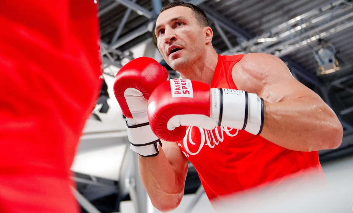 Nowy sztab amerykańskiego boksera Bryanta Jenningsa nie chce zaakceptować poprzednich ustaleń dotyczących planowanego na kwiecień pojedynku z Władimirem Kliczko. Menedżer Ukraińca Bernd Boente kontynuuje rokowania.