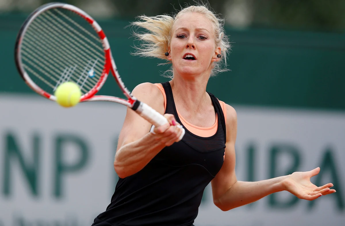 Młodsza z sióstr Radwańskich – Urszula - wystąpi w turnieju wielkoszlemowym Australian Open. W głównej drabince singla imprezy w Melbourne zabraknie Katarzyny Piter, Łukasza Kubota i Michała Przysiężnego, którzy przegrali decydujące mecze eliminacji. 