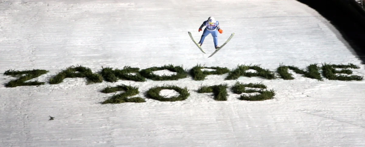 Prognoza pogody wskazuje, że dziś wiatr nie powinien przeszkadzać skoczkom rywalizującym w konkursie indywidualnym Pucharu Świata w Zakopanem. W kwalifikacjach, które rozpoczną się o godzinie 12.15, wystartuje 66 narciarzy, w tym 12 Polaków.