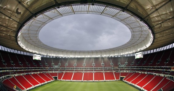 Brazylijscy podatnicy jeszcze długo będą ponosić koszty jednej z najdroższych inwestycji przed ubiegłorocznymi mistrzostwami świata w piłce nożnej. Jak obliczył dziennik "O Globo", ostatnie rachunki za stadion w Brasilii mogą być spłacone za… tysiąc lat!