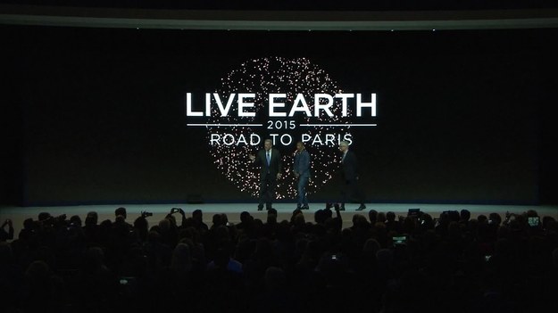 nformacje o nowej odsłonie Live Earth ogłosił Pharrell Williams w środę (21 stycznia) podczas swojego wystąpienia na Światowym Forum Ekonomicznym w szwajcarskim Davos. Wokalista znany z przeboju "Happy" pojawił się tam z byłym wiceprezydentem USA Alem Gore'em, nagrodzonym Pokojową Nagrodą Nobla za walkę z globalnym ociepleniem.

