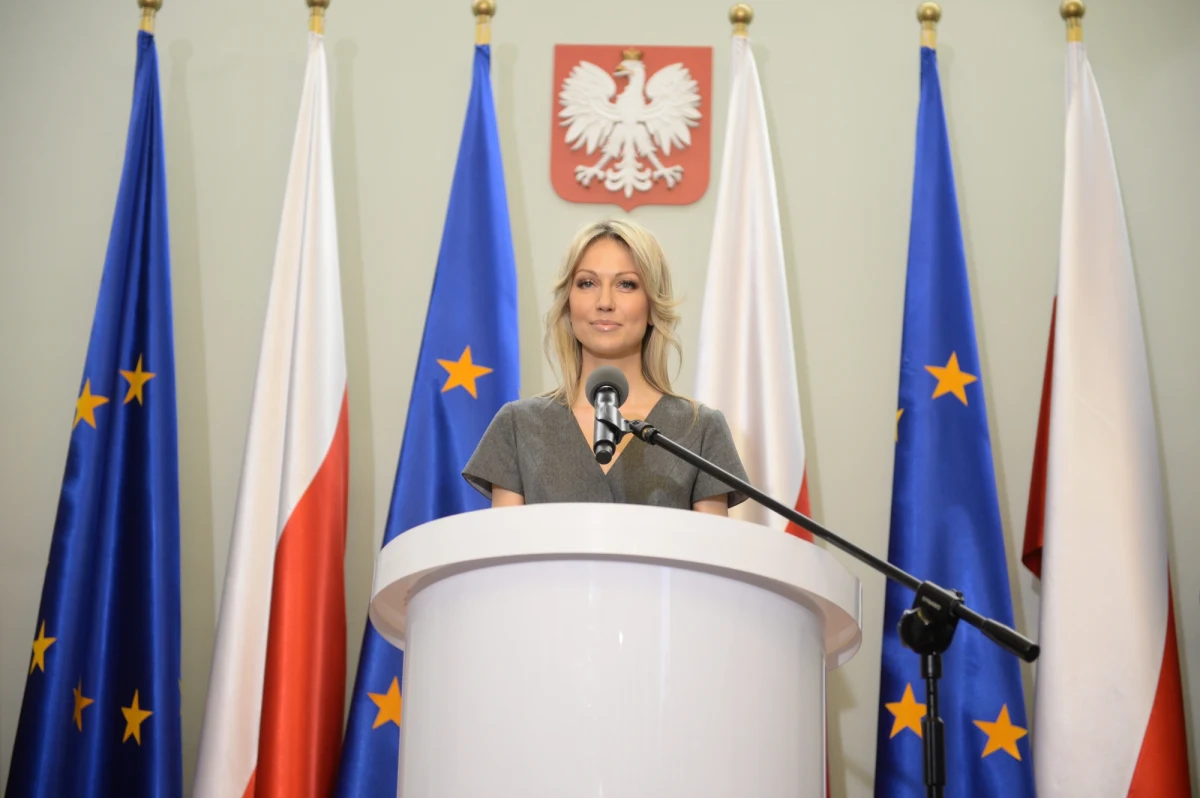 Piotr Mochnaczewski, mąż kandydatki SLD na prezydenta Magdaleny Ogórek, był skazany prawomocnym wyrokiem. Sprawa wyszła na jaw trzy i pół roku temu po interwencji Ministerstwa Nauki, po której Mochnaczewski zrezygnował z pełnionej wówczas funkcji rektora – ustalił "Newsweek".