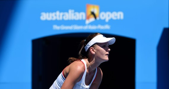 "Do szybkiego awansu do 3. rundy wielkoszlemowego Australian Open zmobilizowała mnie Martina Navratilova. Powiedziała, że komentuje mecz w południe i kazała mi się pośpieszyć" - tak Agnieszka Radwańska komentuje swoje zwycięstwo z zawodniczką ze Szwecji. 
