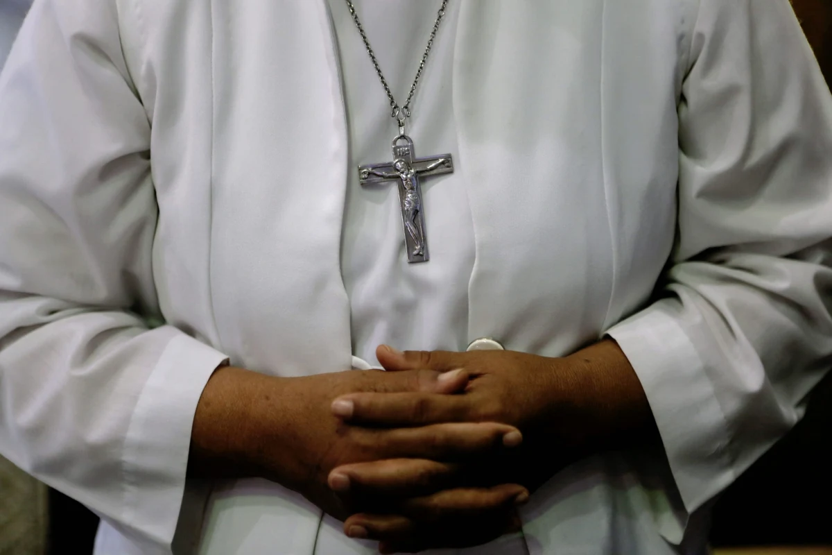 Zakonnica z jednego z włoskich klasztorów urodziła dziecko - donosi tamtejsza prasa. Kobieta pojechała do szpitala, bo skarżyła się na ból brzucha.