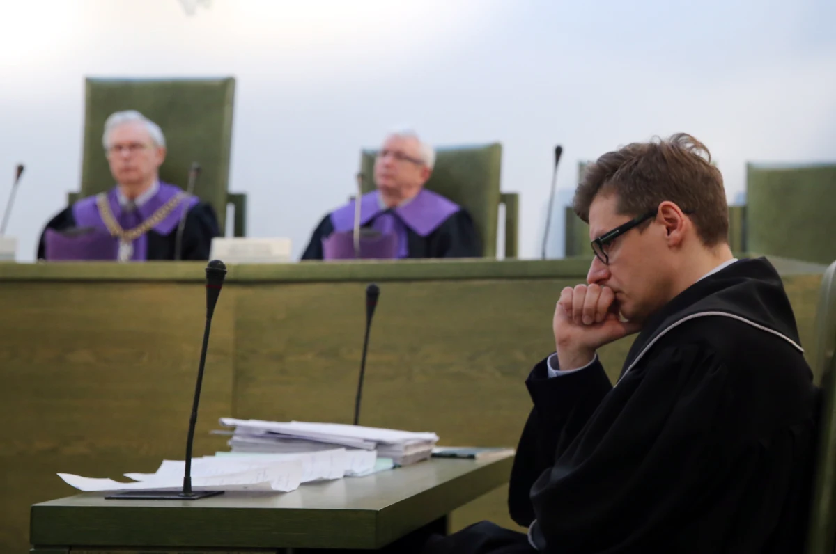 Bliscy ofiar katastrofy hali Międzynarodowych Targów Katowickich (MTK) z satysfakcją przyjęli decyzję Sądu Najwyższego, który uznał, że ich pozew zbiorowy jest dopuszczalny. Zamierzają domagać się od państwa takich samych zadośćuczynień, jakie otrzymały rodziny ofiar katastrofy smoleńskiej. 