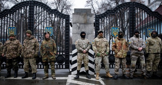 Moskwa domaga się natychmiastowego wypuszczenia na wolność zatrzymanych w Kijowie dwóch rosyjskich dziennikarek kanału tv LifeNews - informuje MSZ Rosji. Władze w Kijowie oświadczyły, że chcą wydalić dziennikarki za "niedziennikarską" działalność.