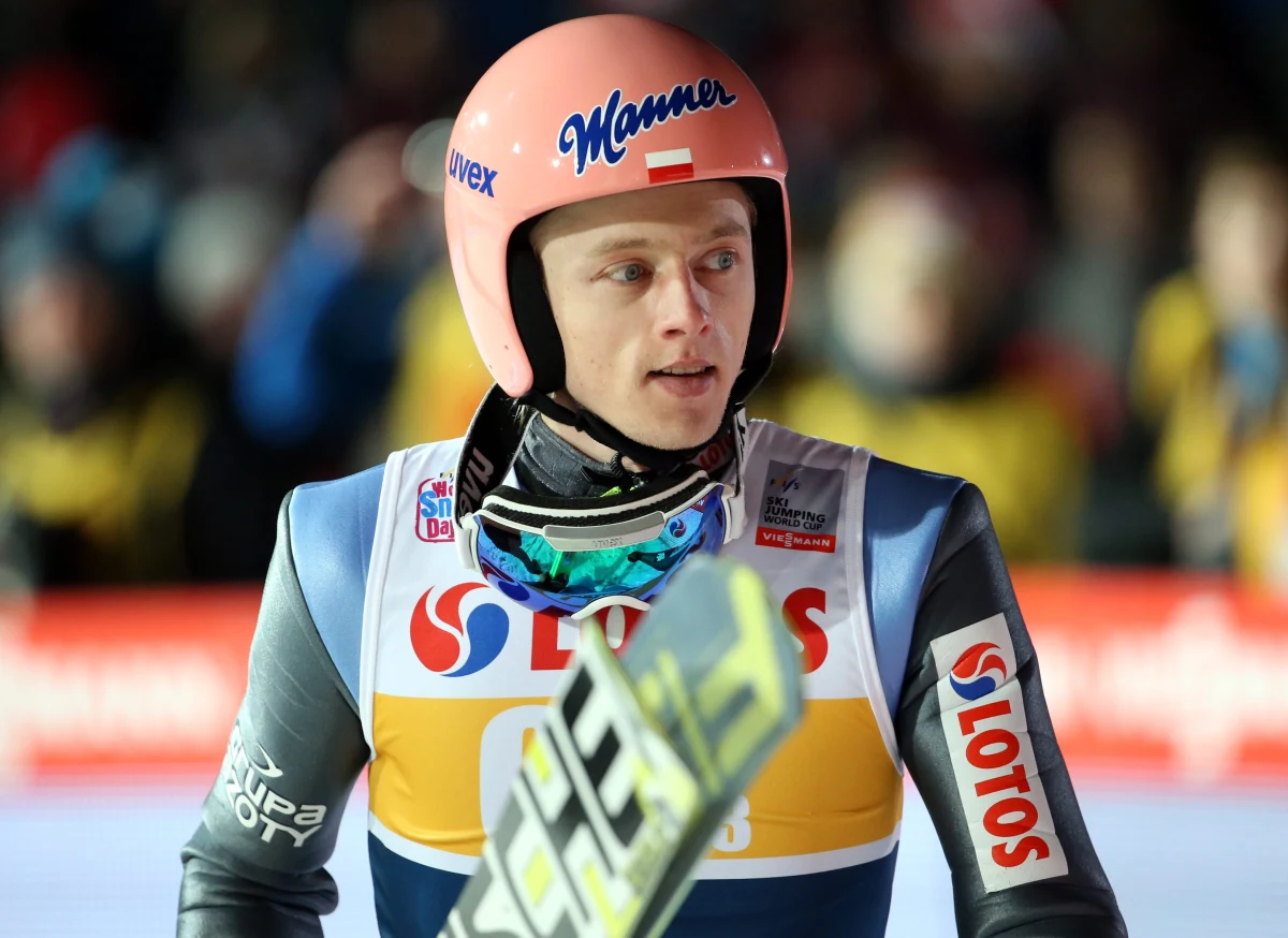 Dawid Kubacki zajął trzecie miejsce w konkursie Pucharu Kontynentalnego w skokach narciarskich w Zakopanem. Zwyciężył Norweg Atle Pedersen Roensen.  