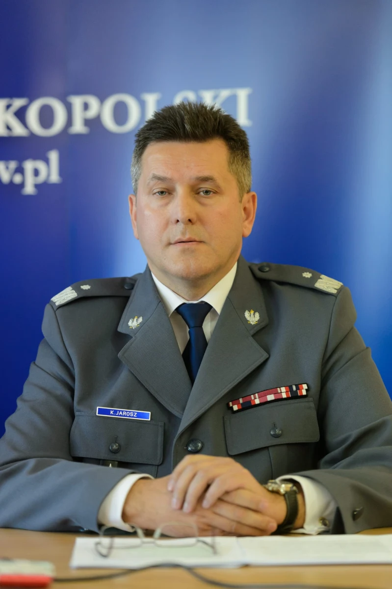 Krzysztof Jarosz odchodzi ze stanowiska szefa śląskiej policji - dowiedzieli się reporterzy RMF FM. Generał złożył kilkanaście dni temu raport do Komendanta Głównego Policji. Ten przyjął już rezygnację generała Jarosza. 