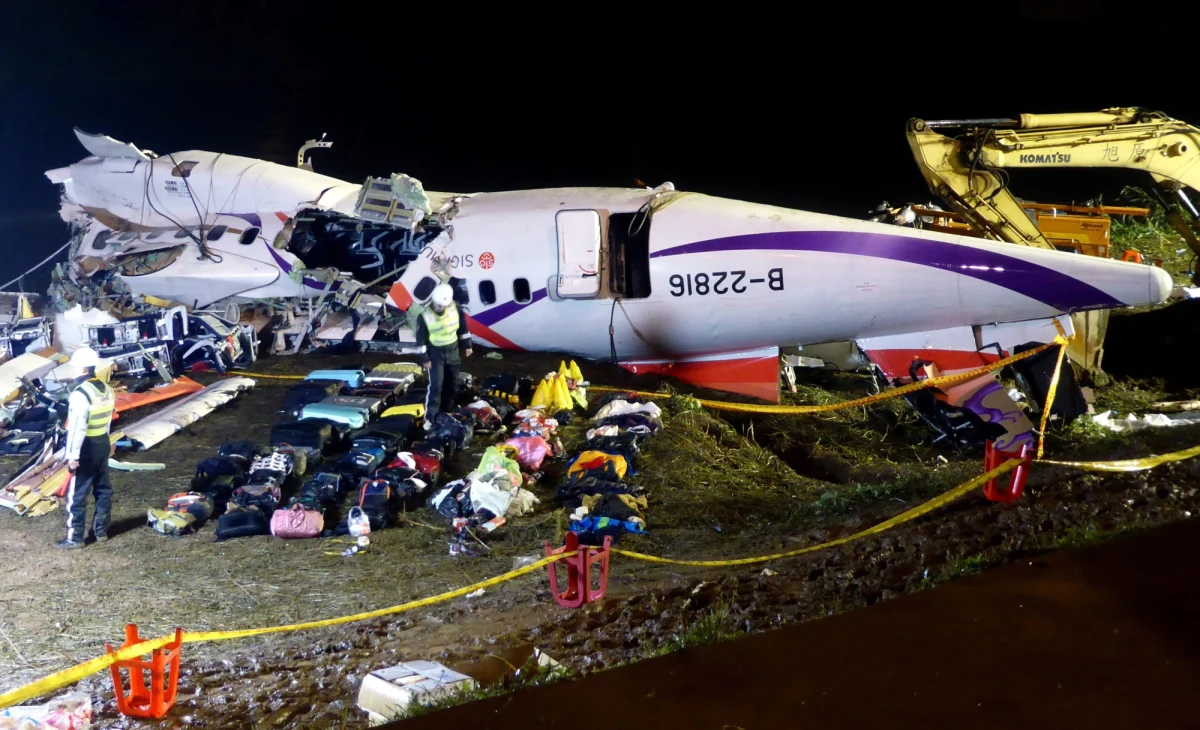 Do 31 wzrosła liczba ofiar wczorajszej katastrofy samolotu linii TransAsia Airways. Maszyna wkrótce po starcie wpadł do rzeki niedaleko Tajpej. Trwają poszukiwania 12 pasażerów. 