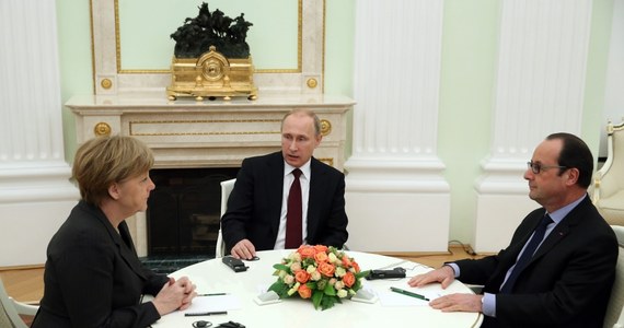 ​Po pięciu godzinach rozmów Angeli Merkel, Francoisa Hollande’a i Władimira Putina ustalono, że opracowany i wprowadzony w życie zostanie dokument o zakończeniu walk na Ukrainie. Wcześniej rzecznik Kremla Dmitrij Pieskow nazwał rozmowy "konstruktywnymi".