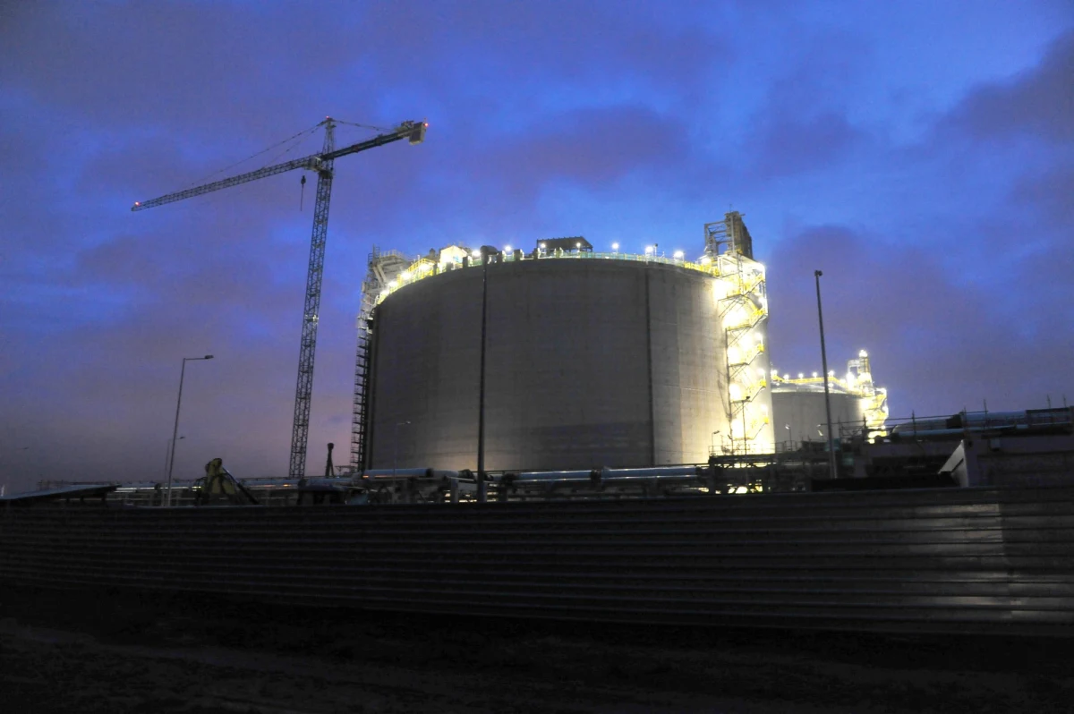 Problemy na budowie gazoportu w Świnoujściu. Odejściem z pracy grozi firma prowadząca testy szczelności gazociągu. Jej pracownicy od listopada nie dostają pensji. Jak ustaliła nasza reporterka Aneta Łuczkowska, konta firmy są zablokowane, wykonawca gazoportu jest jej winien ponad 3 miliony złotych.