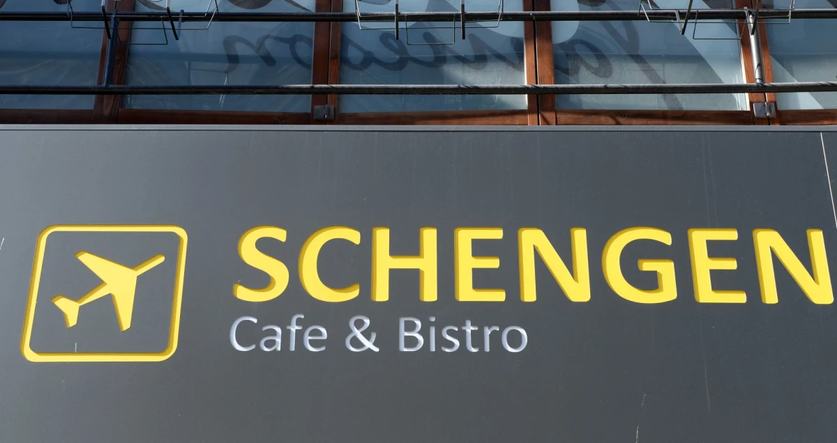 Zwiększone i systematyczne kontrole przy wjeździe do Unii Europejskiej, a co za tym idzie kolejki na naszej wschodniej granicy. Francja w imię walki z dżihadystami domaga się zmian w kodeksie granicznym Schengen.