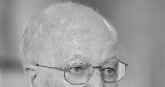 W wieku 90 lat zmarł prof. Jerzy Regulski, współtwórca reformy samorządowej sprzed 25 lat. Informację o jego zgonie potwierdziła Kancelaria Prezydenta. Regulski w ostatnich latach był doradcą społecznym Bronisława Komorowskiego. 